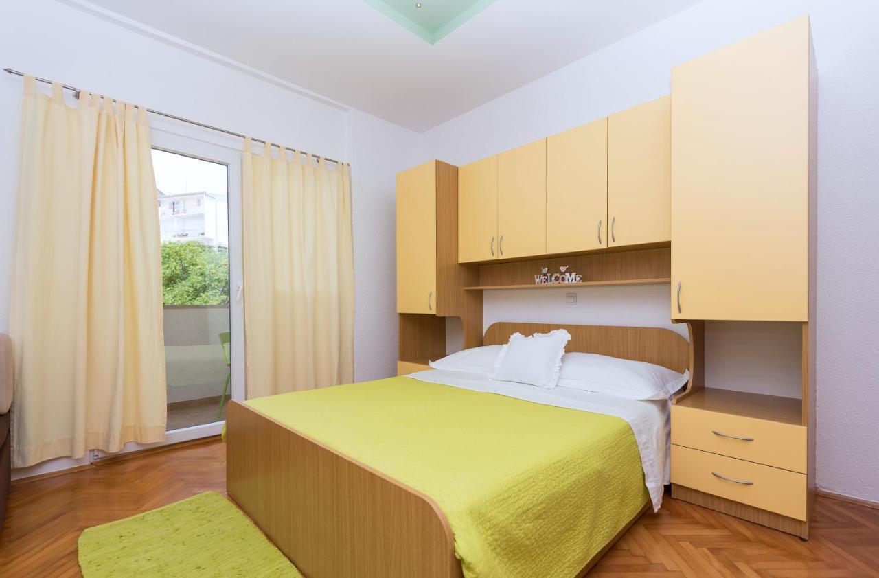 Apartments Villa Vujcic Makarska Esterno foto
