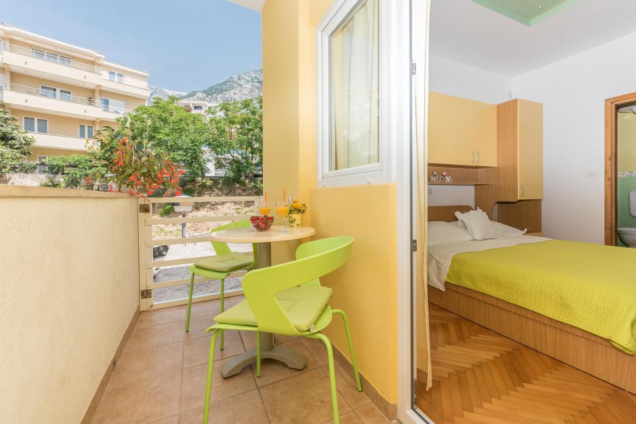 Apartments Villa Vujcic Makarska Esterno foto